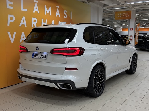 BMW X5 vaihtoauto