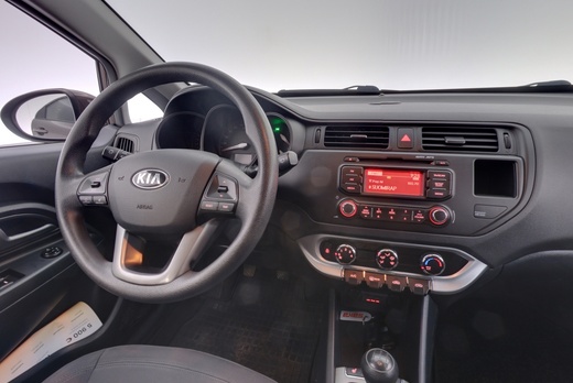 Kia Rio vaihtoauto