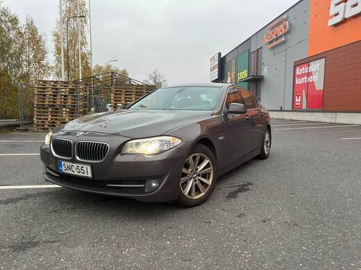 BMW 520 vaihtoauto