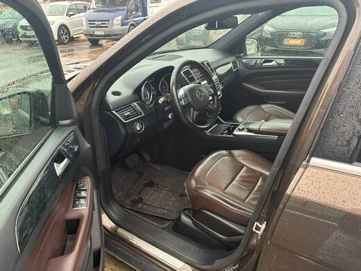 Mercedes-Benz ML vaihtoauto