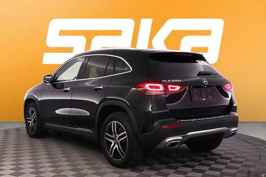 Mercedes-Benz GLA vaihtoauto