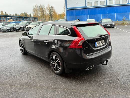 Volvo V60 vaihtoauto