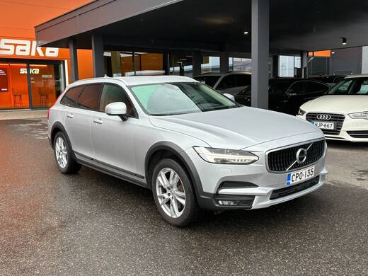 Volvo V90 Cross Country vaihtoauto