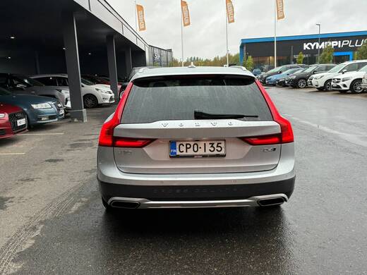Volvo V90 Cross Country vaihtoauto