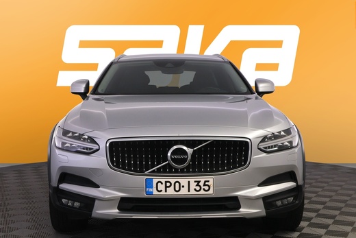 Volvo V90 Cross Country vaihtoauto