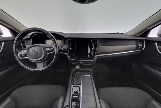 Volvo V90 Cross Country vaihtoauto