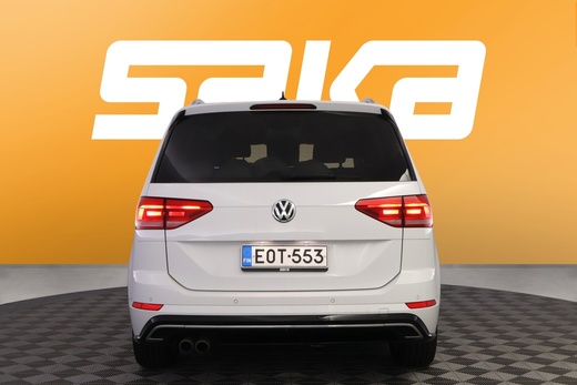 Volkswagen Touran vaihtoauto