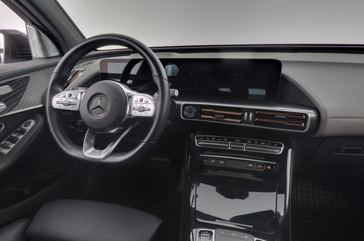 Mercedes-Benz EQC vaihtoauto