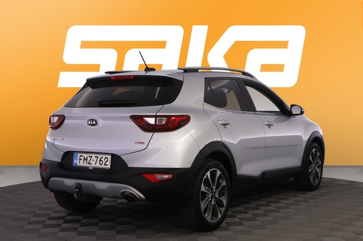 Kia Stonic vaihtoauto