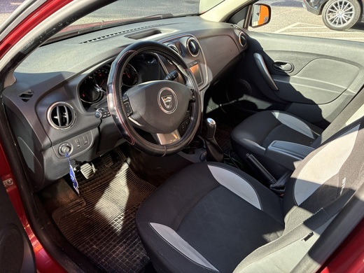 Dacia Sandero vaihtoauto