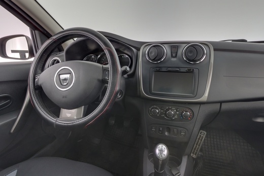 Dacia Sandero vaihtoauto