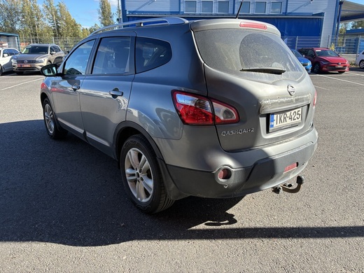 Nissan Qashqai+2 vaihtoauto
