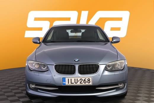 BMW 330 vaihtoauto