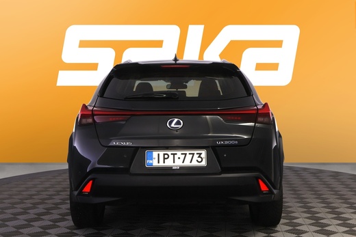 Lexus UX vaihtoauto
