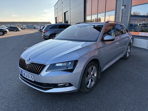 Skoda Superb vaihtoauto