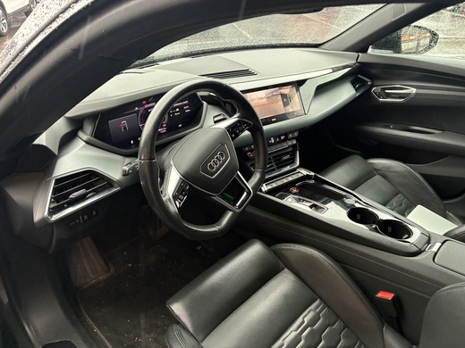 Audi e-tron GT vaihtoauto