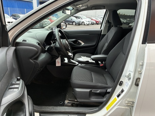 Toyota Yaris Cross vaihtoauto