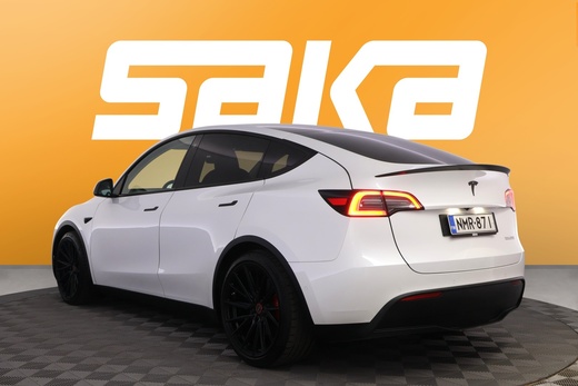 Tesla Model Y vaihtoauto