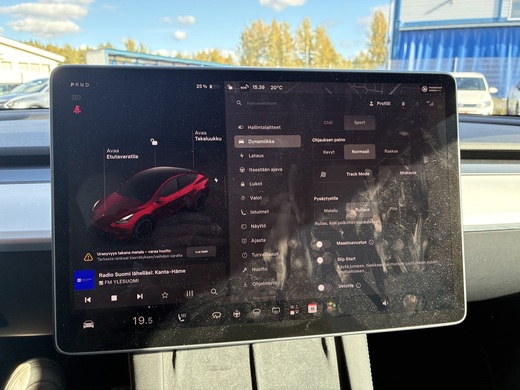 Tesla Model Y vaihtoauto