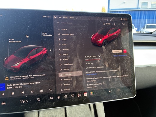 Tesla Model Y vaihtoauto