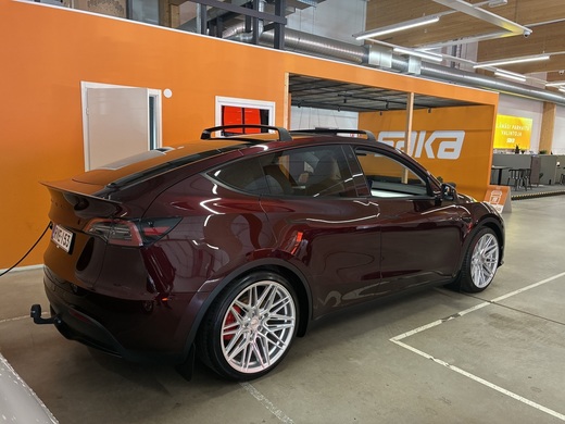 Tesla Model Y vaihtoauto
