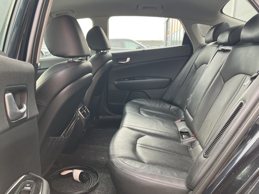 Kia Optima vaihtoauto