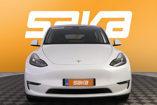 Tesla Model Y vaihtoauto