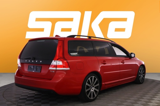 Volvo V70 vaihtoauto