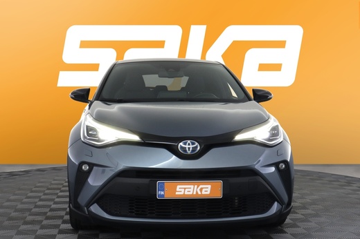 Toyota C-HR vaihtoauto