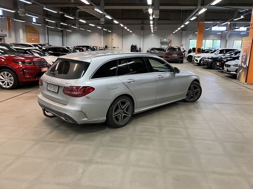 Mercedes-Benz C vaihtoauto
