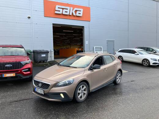 Volvo V40 Cross Country vaihtoauto