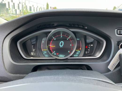Volvo V40 Cross Country vaihtoauto