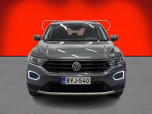 Volkswagen T-Roc vaihtoauto