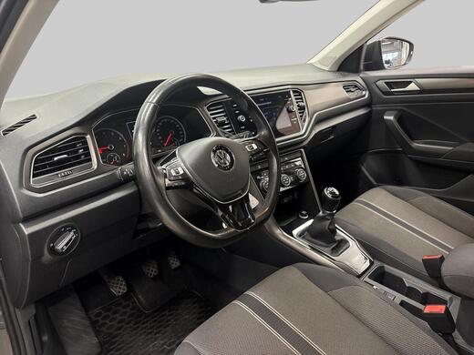 Volkswagen T-Roc vaihtoauto