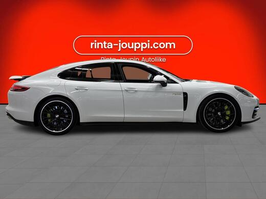 Porsche Panamera vaihtoauto