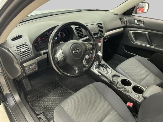 Subaru Legacy vaihtoauto