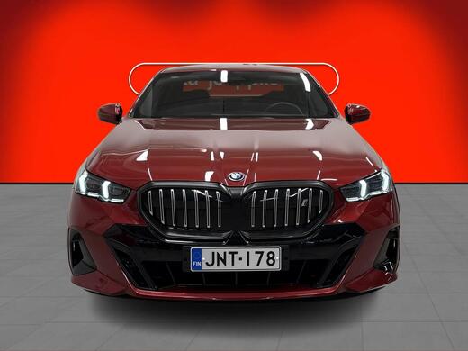 BMW i5 vaihtoauto