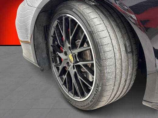 Porsche Panamera vaihtoauto