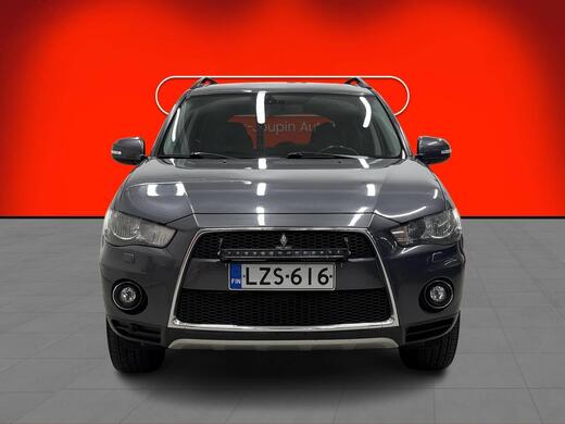 Mitsubishi Outlander vaihtoauto