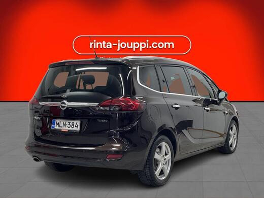 Opel Zafira Tourer vaihtoauto