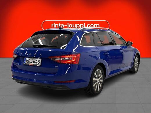 Skoda Superb Combi vaihtoauto