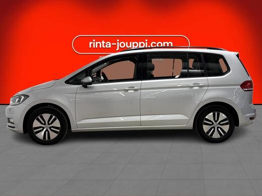 Volkswagen Touran vaihtoauto