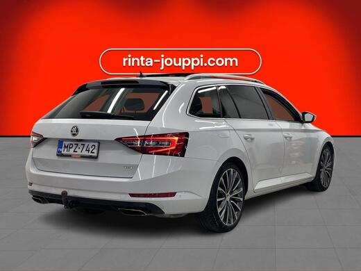 Skoda Superb vaihtoauto