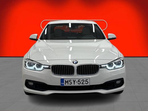BMW 320 vaihtoauto
