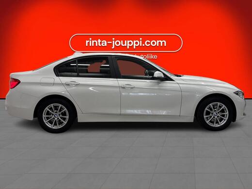 BMW 320 vaihtoauto