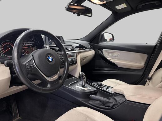 BMW 320 vaihtoauto