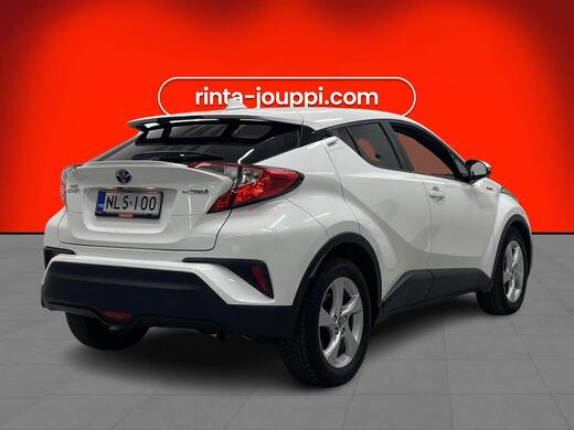 Toyota C-HR vaihtoauto