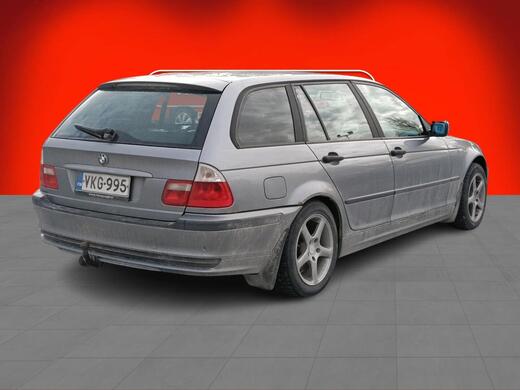 BMW 320 vaihtoauto