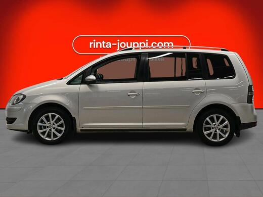 Volkswagen Touran vaihtoauto