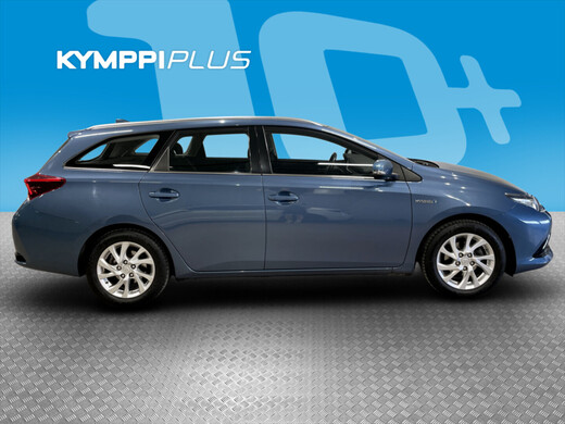 Toyota Auris vaihtoauto